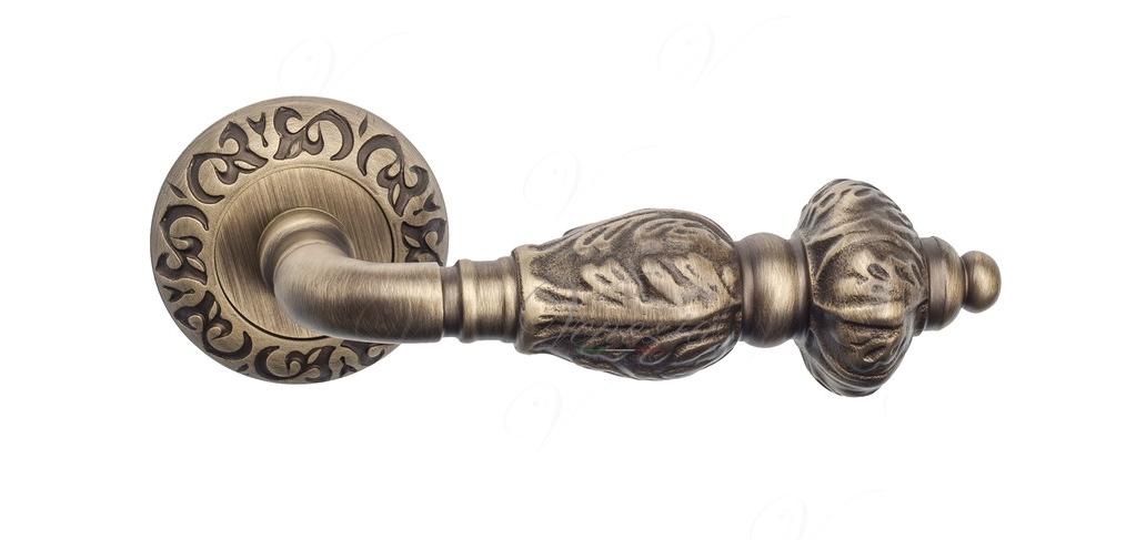 Ручка дверная межкомнатная Venezia Lucrecia D4 матовая бронза