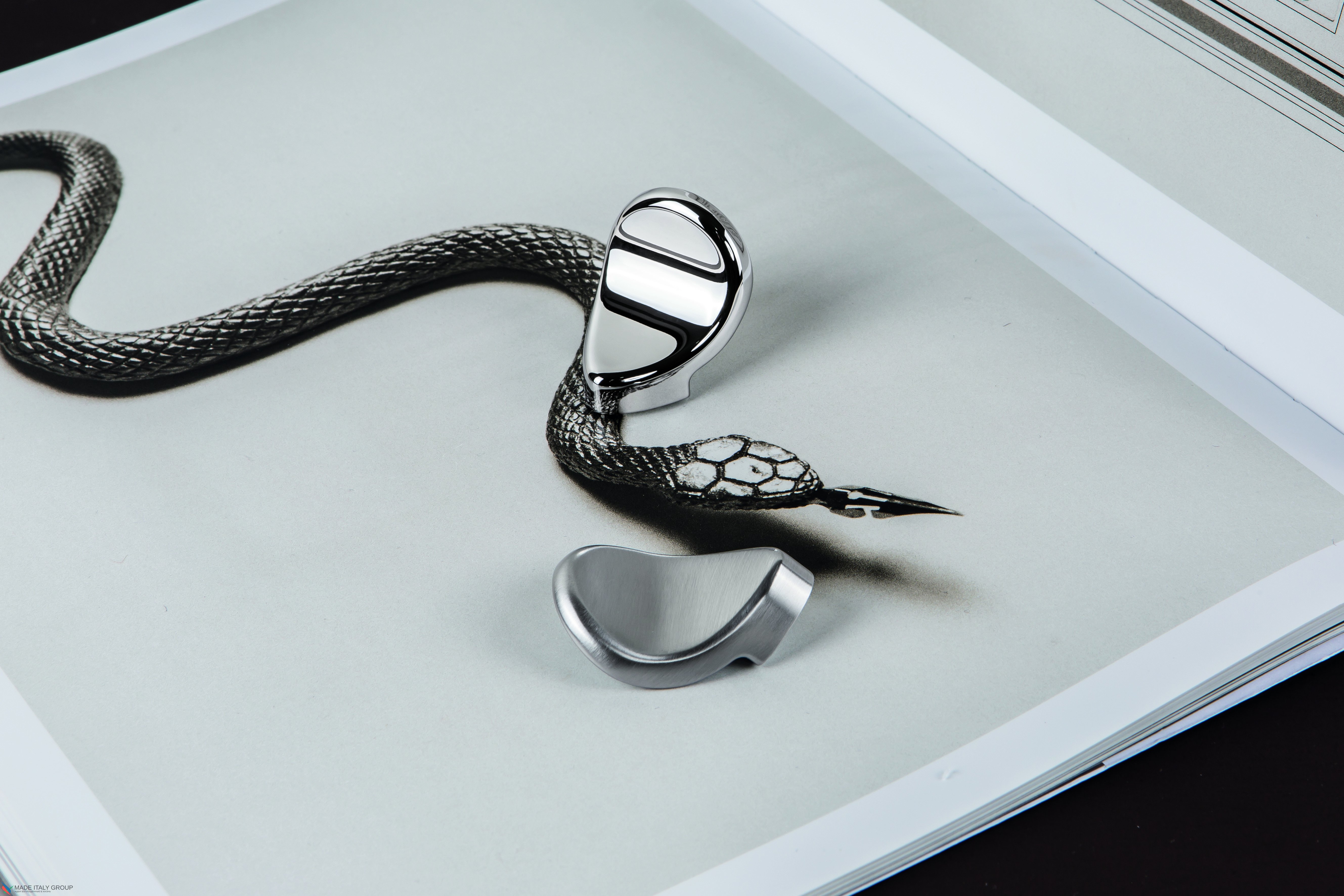 Ручка кнопка модерн COLOMBO DESIGN F539-CR полированный хром