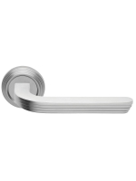 Ручка дверная Morelli Luxury ALLURE R2 CSA раздельная на круглой розетке, цвет - матовый хром, латунь