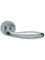 Ручка дверная Morelli Luxury BUD R2 CSA раздельная на круглой розетке, цвет матовый хром, латунь