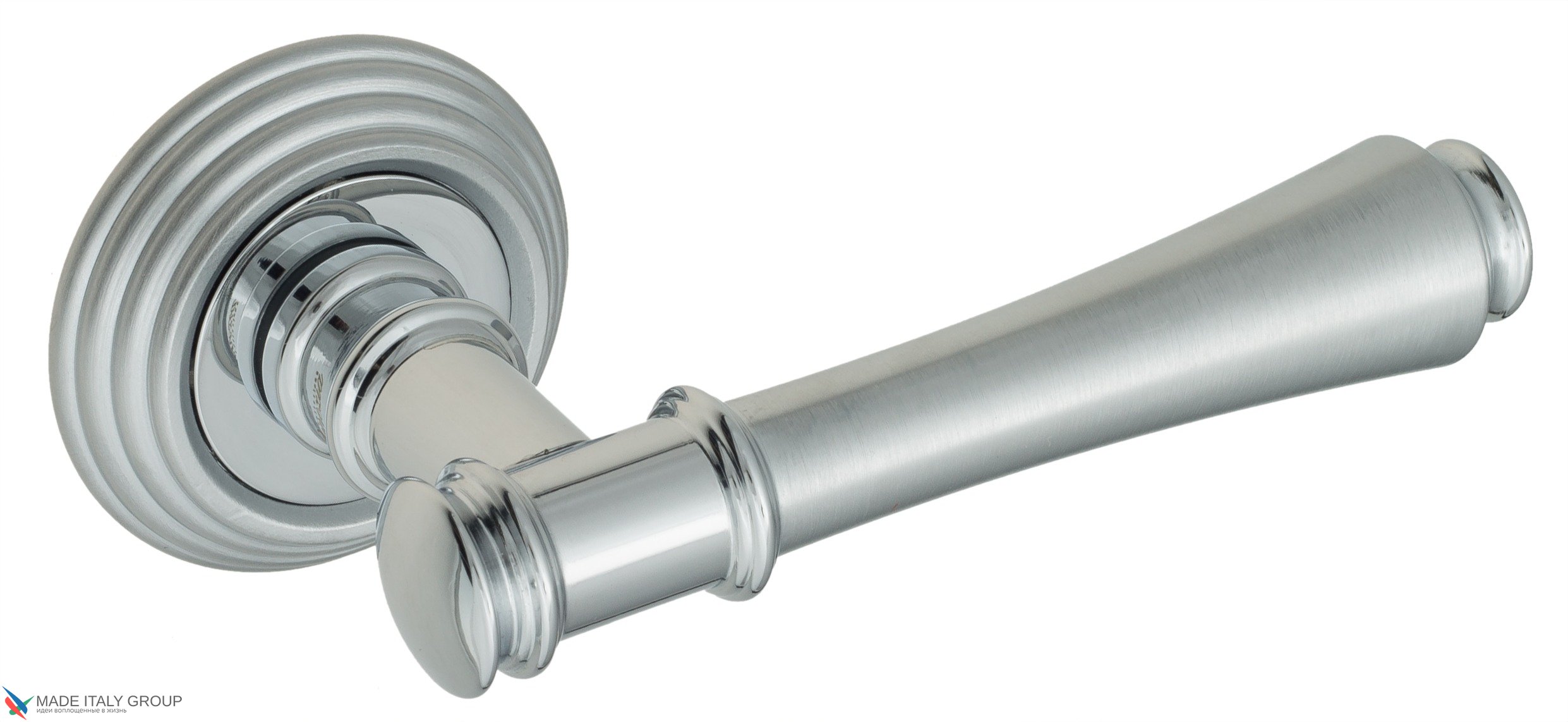 Дверная ручка Venezia "CALLISTO" D8 матовый хром / полированный хром