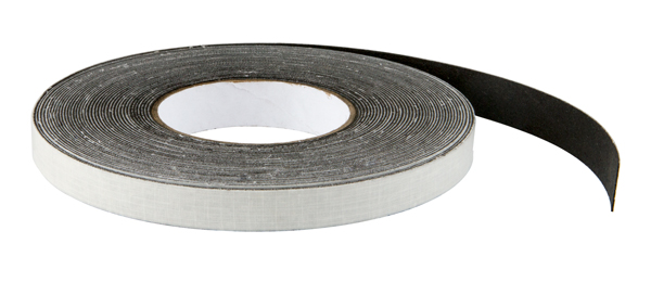 Терморасширяющийся уплотнитель Fuaro ISOLAR 1500-15/B толщина 1,5мм ширина 15мм длина 15,9 м черный