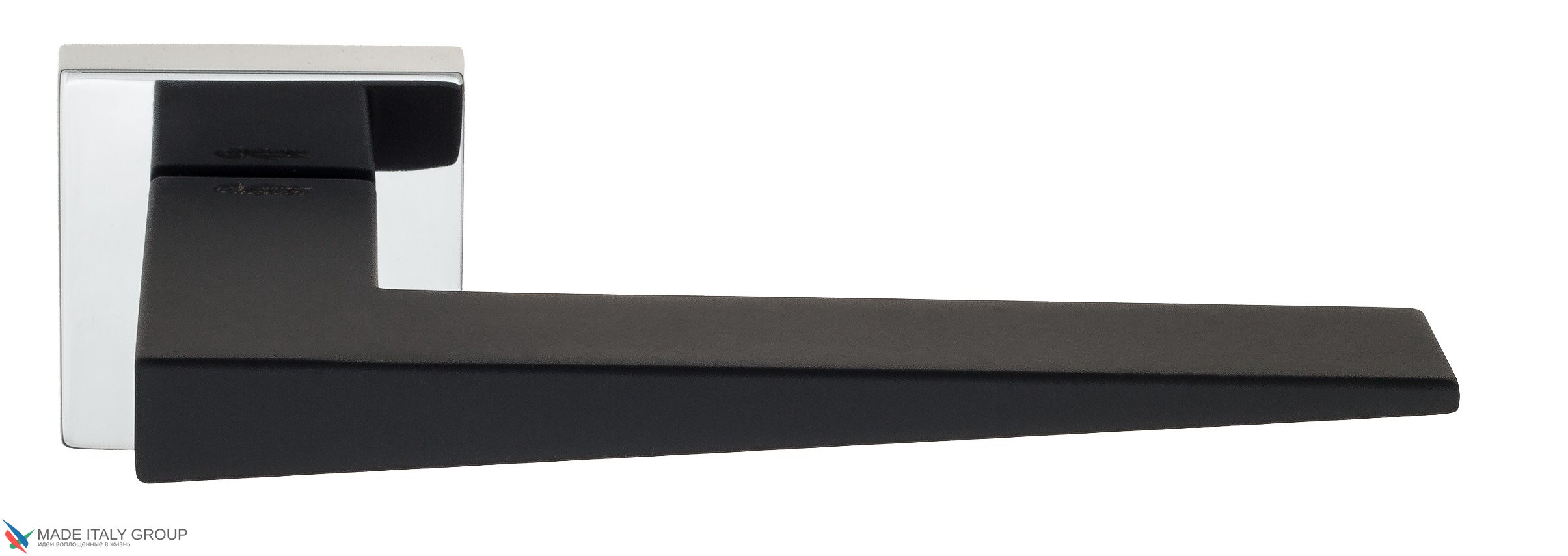 Дверная ручка Venezia Unique "PHILIP" полированный хром / черный (мягкое покрытие)