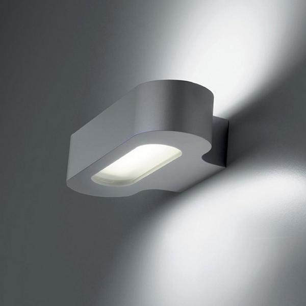 Светильник настенный Artemide Talo 0613020A