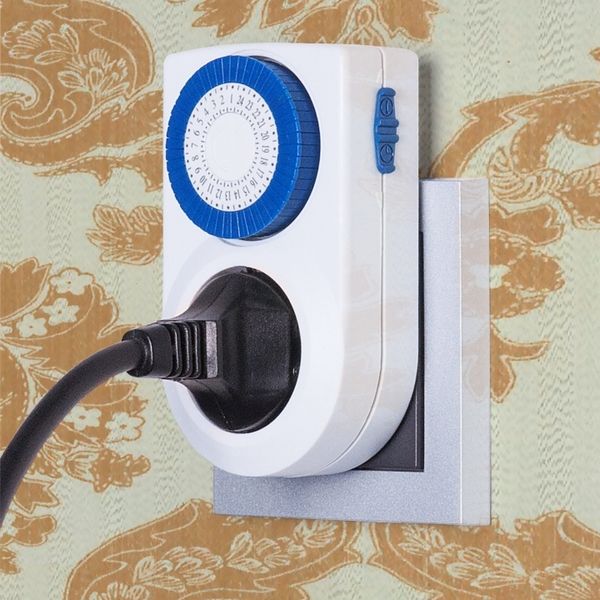 Розетка Elektrostandard TMH TMH-M-3 16A x1 IP20 Белый