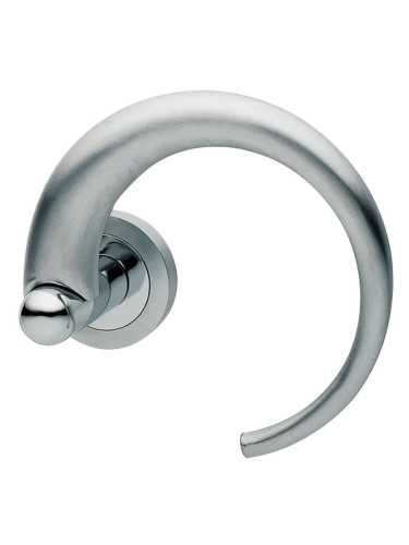 Ручка дверная Morelli Luxury LANGOUST R2 CSA/CRO на круглой розетке, цвет - матовый хром/хром