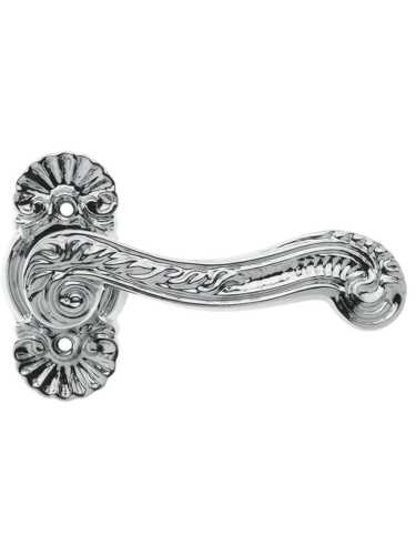 Ручка дверная Morelli Luxury LOUVRE V CRO раздельная на фигурной розетке, цвет хром, латунь