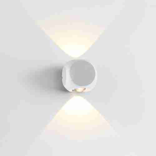 Уличный настенный светодиодный светильник Odeon Light Miko 4221/4WL