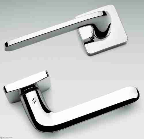 Дверная ручка на квадратном основании COLOMBO Roboquattro S ID51RSB-CR полированный хром