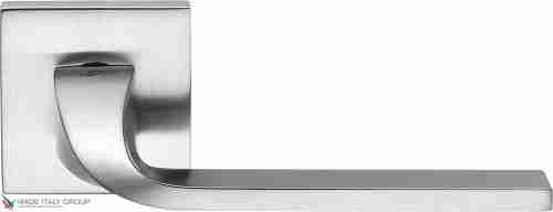 Дверная ручка на квадратном основании COLOMBO Isy BL11RSB-CM матовый хром