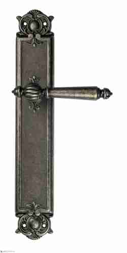 Дверная ручка Venezia "PELLESTRINA" на планке PL97 античное серебро