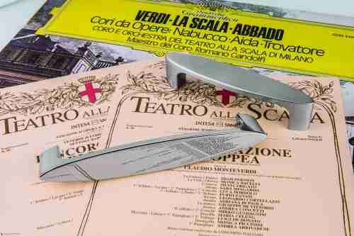 Ручка скоба модерн COLOMBO DESIGN F138D-NM матовый черный 96 мм