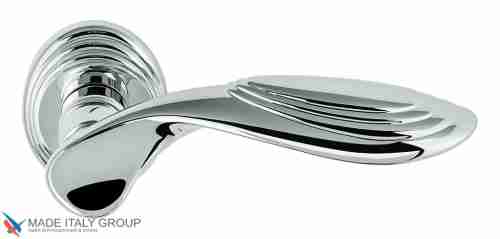 Дверная ручка на круглом основании COLOMBO Cameo DB41RSB-CR полированный хром